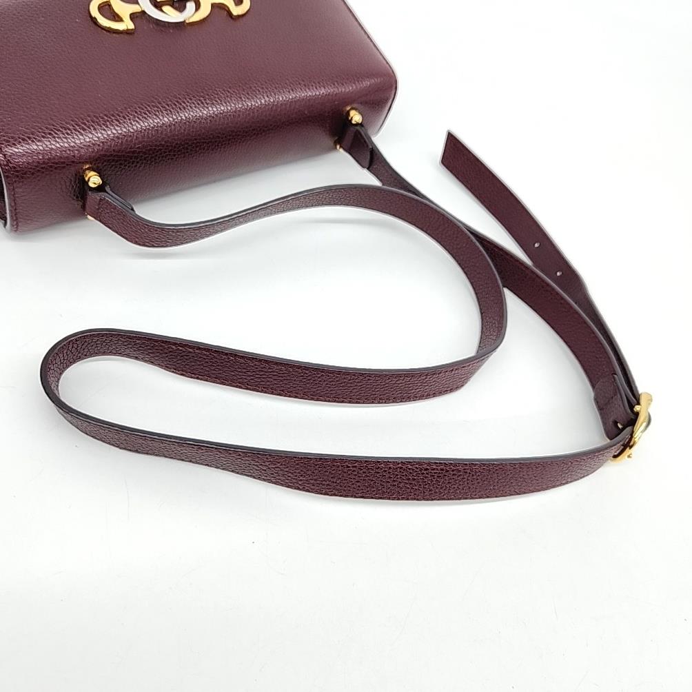 Gucci  Jumi shoulder bag (576388)