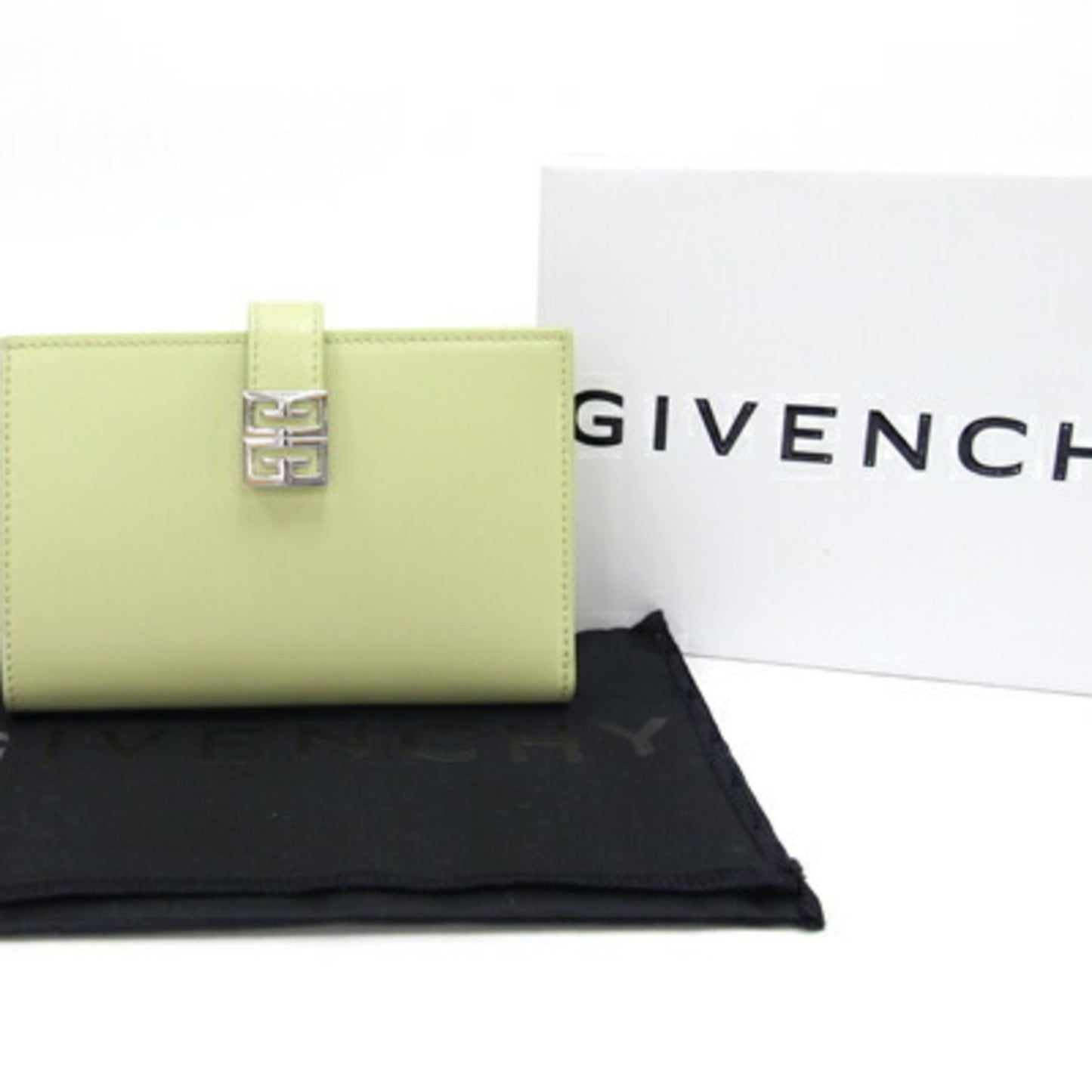Givenchy Women's Green Leather Bi-Fold Wallet in Green
