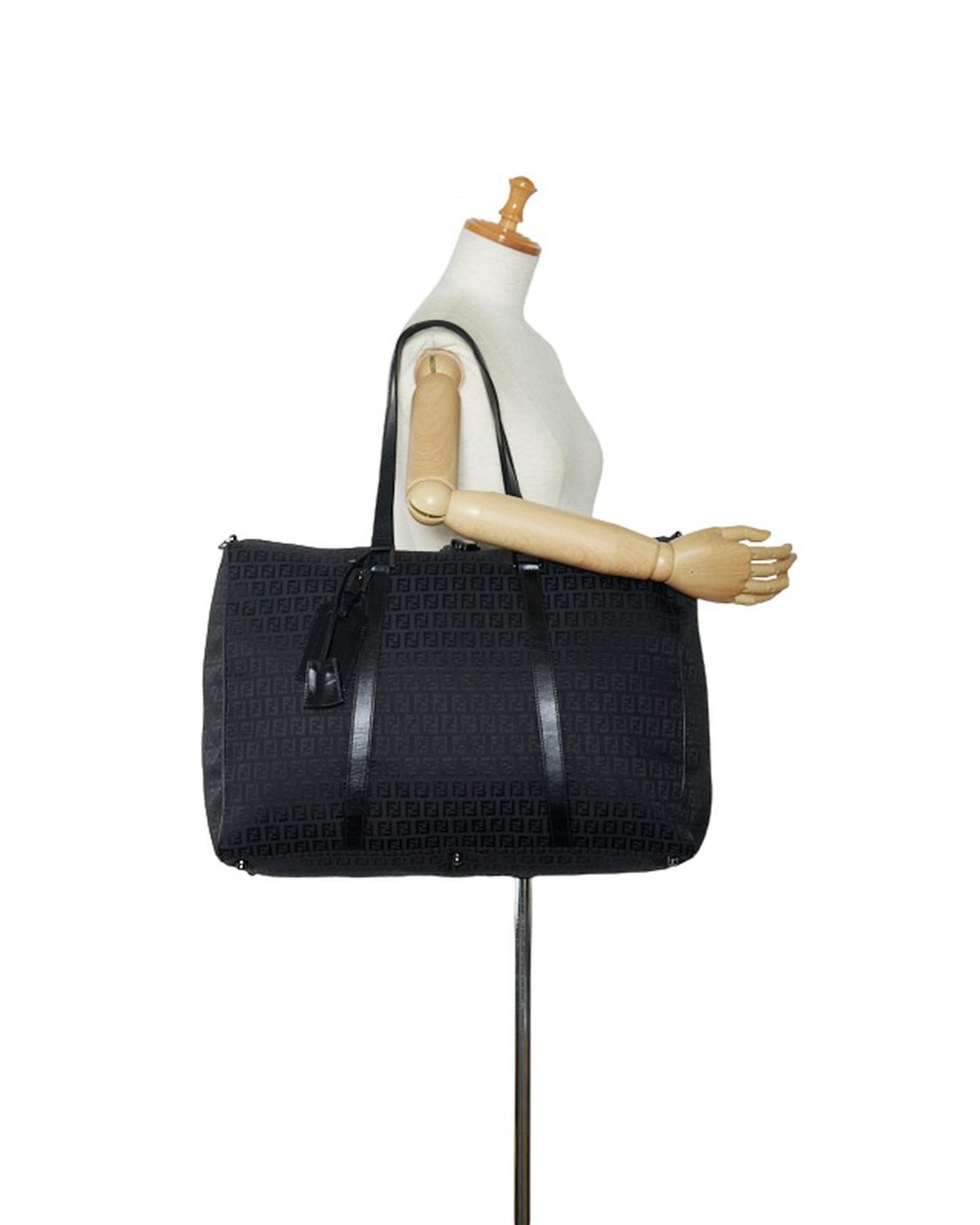 Fendi Women's Canvas Travel Bag in Excellent Condition in Black