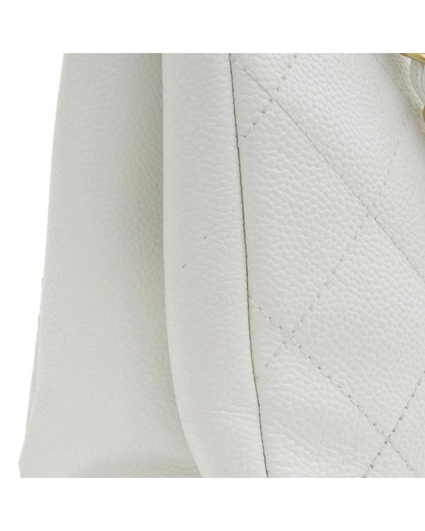 Chanel Women's CC Quilted Wooden Bar Shoulder Bag in White