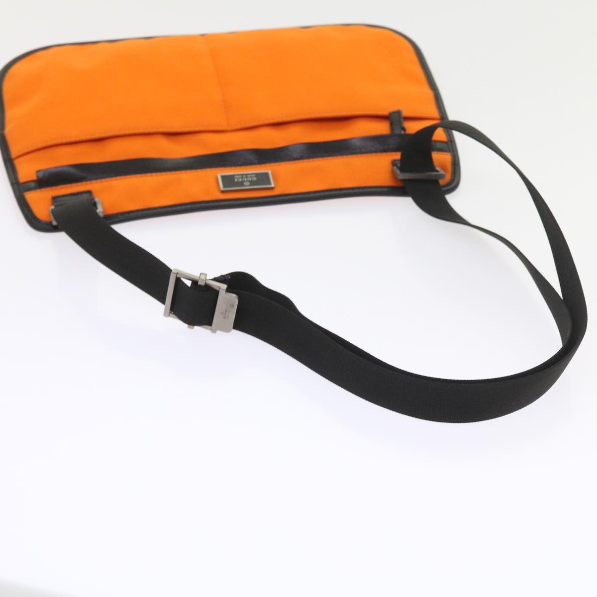 Gucci Unisex Orange Canvas Shoulder Bag in Orange