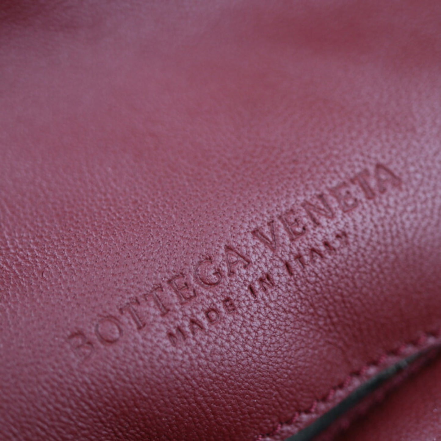 Bottega Veneta Women's Red Leather Handbag in Red