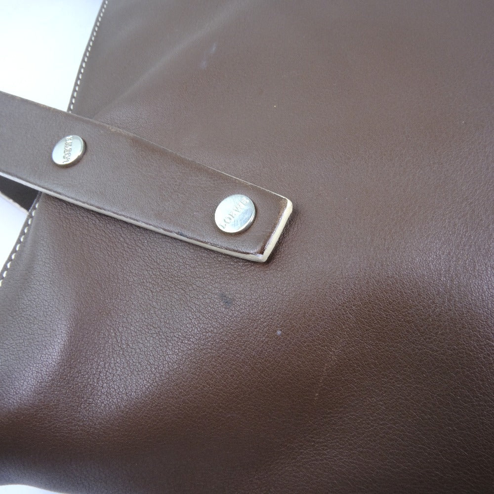 Loewe Women's Brown Leather Loewe Handbag in Brown