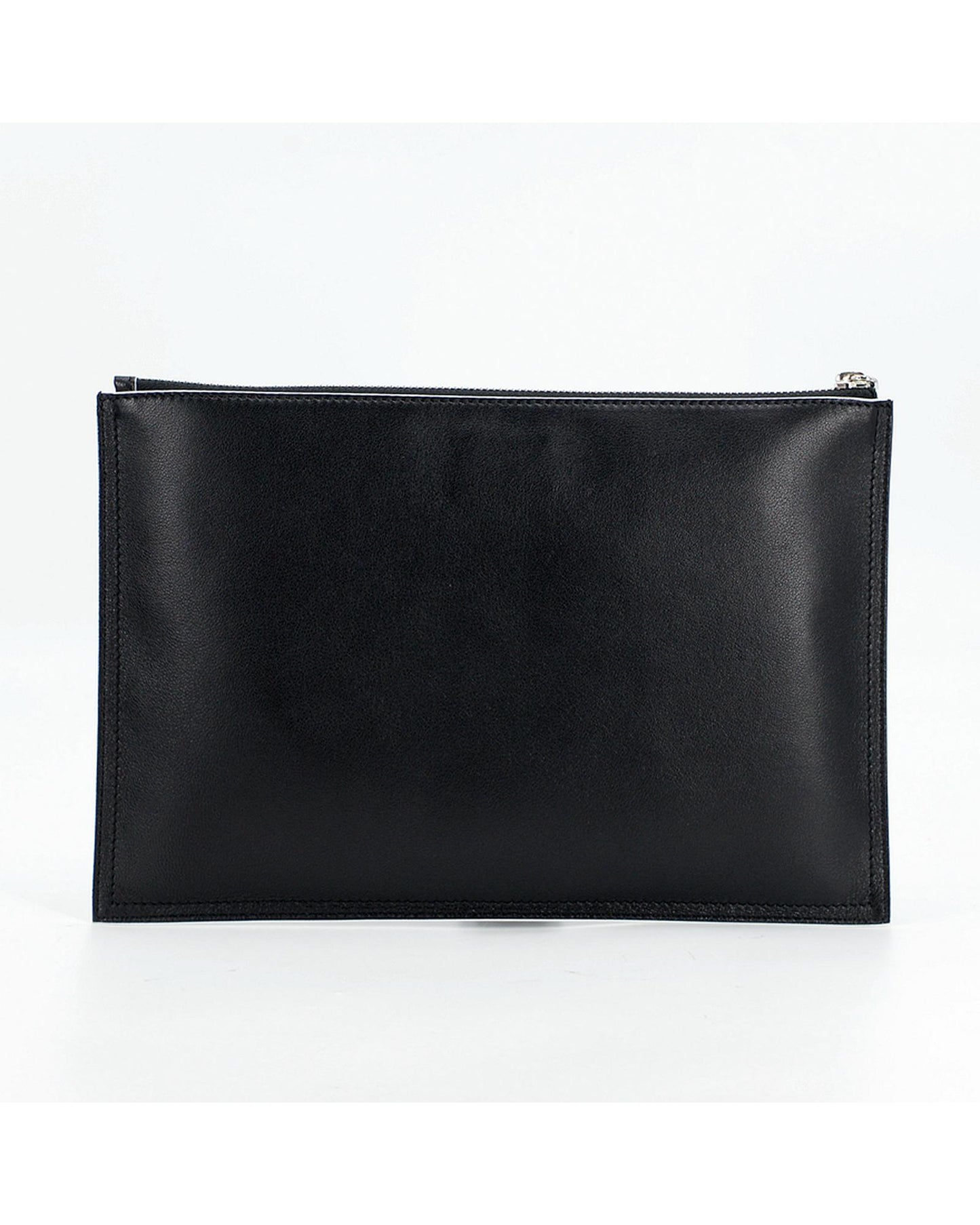 Givenchy Women's Black Leather Clutch Bag in Excellent Condition in Black