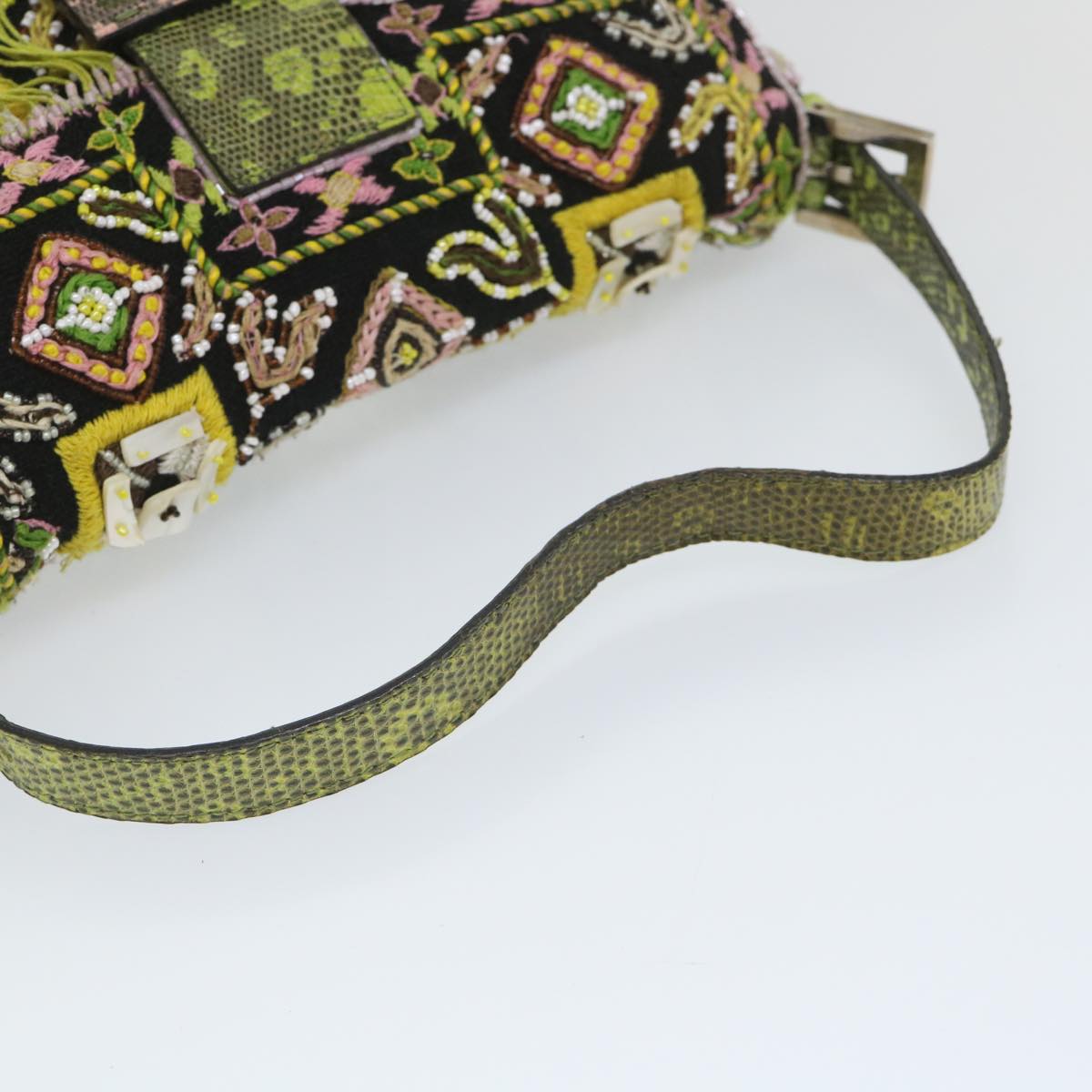 Fendi Snake Mamma Baguette Shoulder Bag Wool Leather Black Green Auth 56581