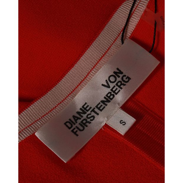 Diane Von Furstenberg Wrap Top in Red Viscose