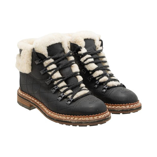Shearling Lace Up Boots