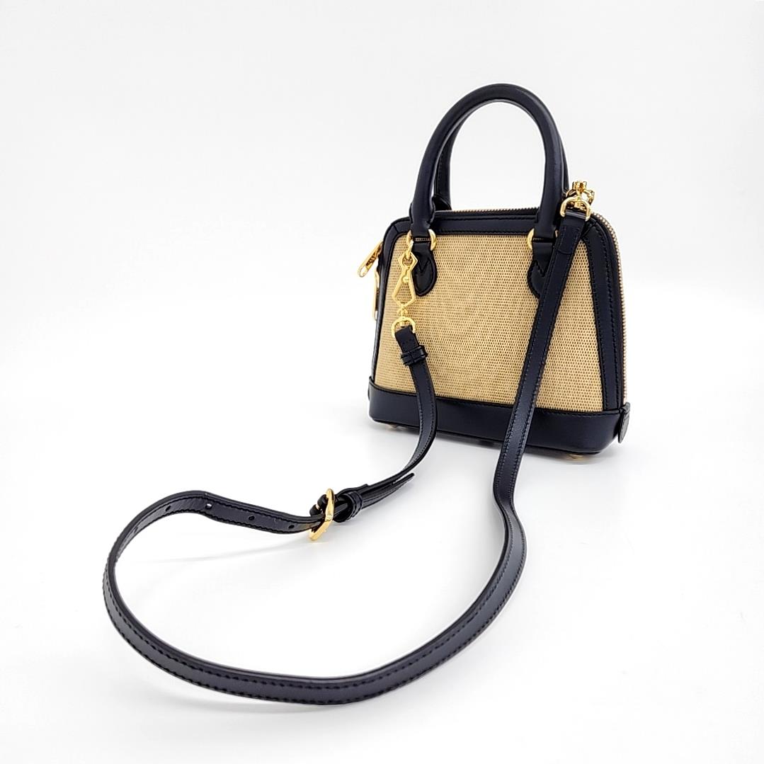 Gucci  Horsebit 1955 Mini Top Handle Bag (640716)