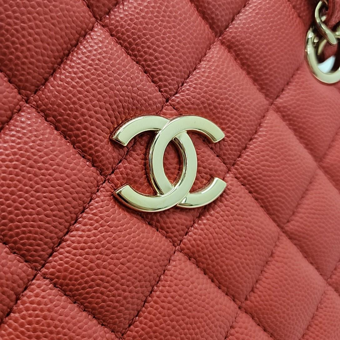 Chanel  Caviar Classic Mini Bucket Bag