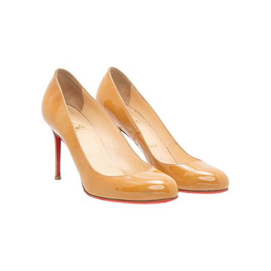 Christian Louboutin Fifi Pumps In Nude Patent Leather