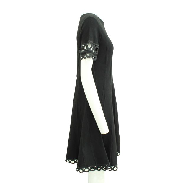 Oscar De La Renta Classic Little Black Dress With Embroidery