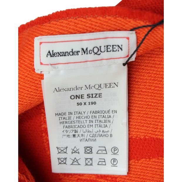 Alexander McQueen Rectangular Skull Scarf in Red Wool