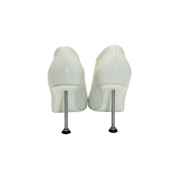 Victoria Beckham Slim Heel Pumps in White Leather