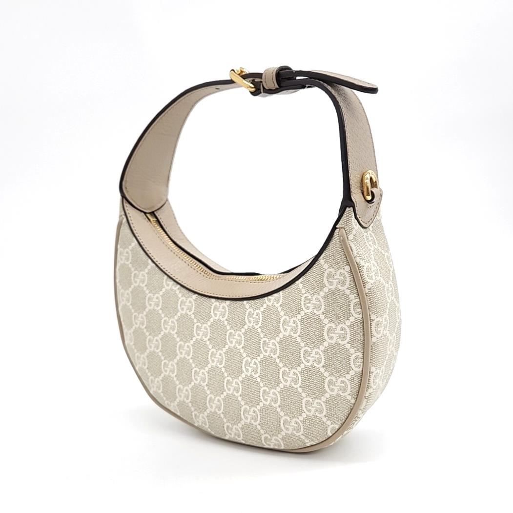 Gucci  GG Half Moon Shape Minibag (726843)