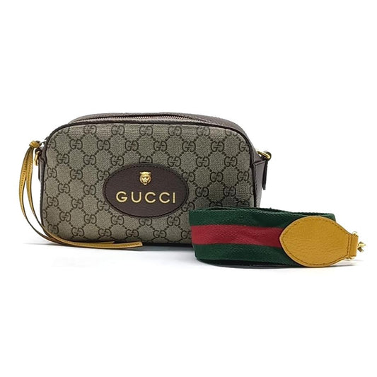 Gucci  GG Supreme Messenger Bag (476468)
