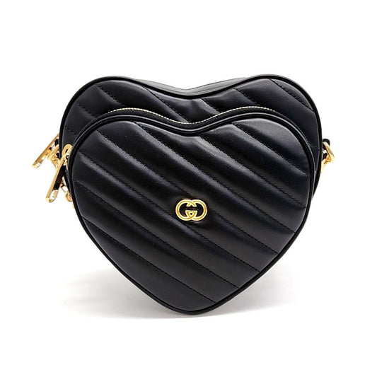 Gucci  Interlocking G Mini Heart Shoulder Bag (751628)