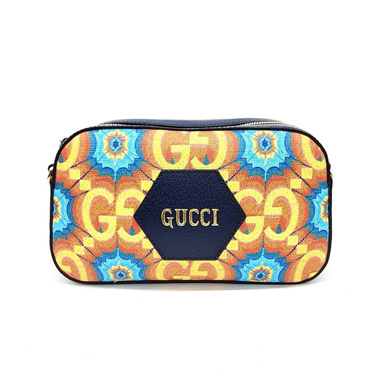 Gucci  GG Supreme Messenger Bag (476467)