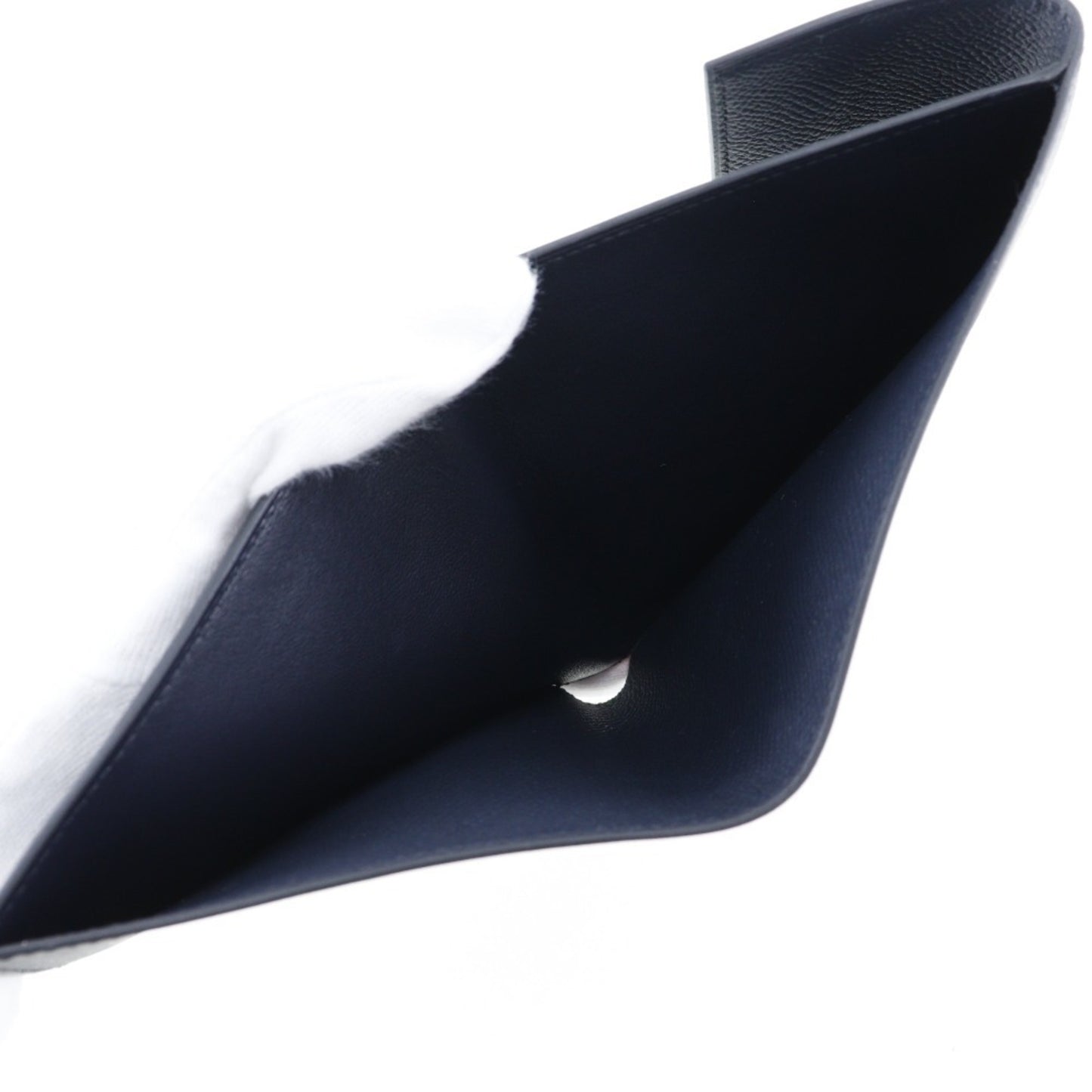Hermes Unisex Captivating Black Leather Wallet - Excellent Condition in Black
