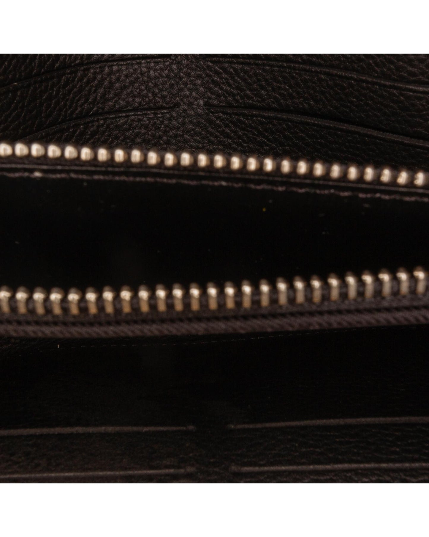 Louis Vuitton Women's Lockme II Wallet in Black