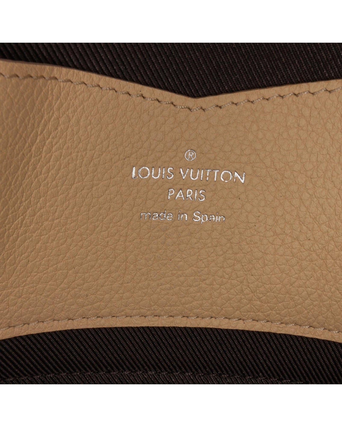 Louis Vuitton Women's Lockme II Wallet in Black
