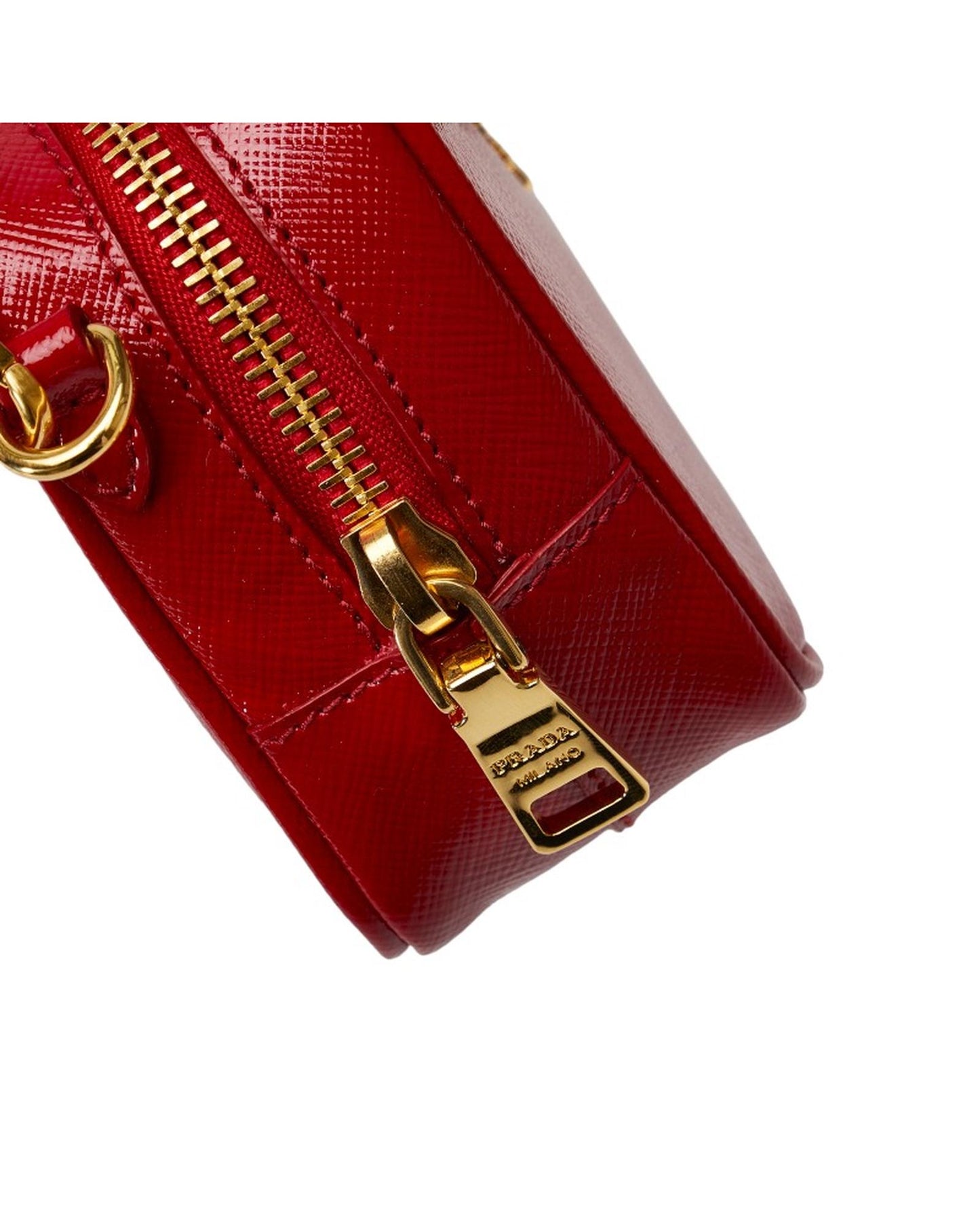 Prada Women's Red Vernice Bow Crossbody Bag in Excellent Condition in Red
