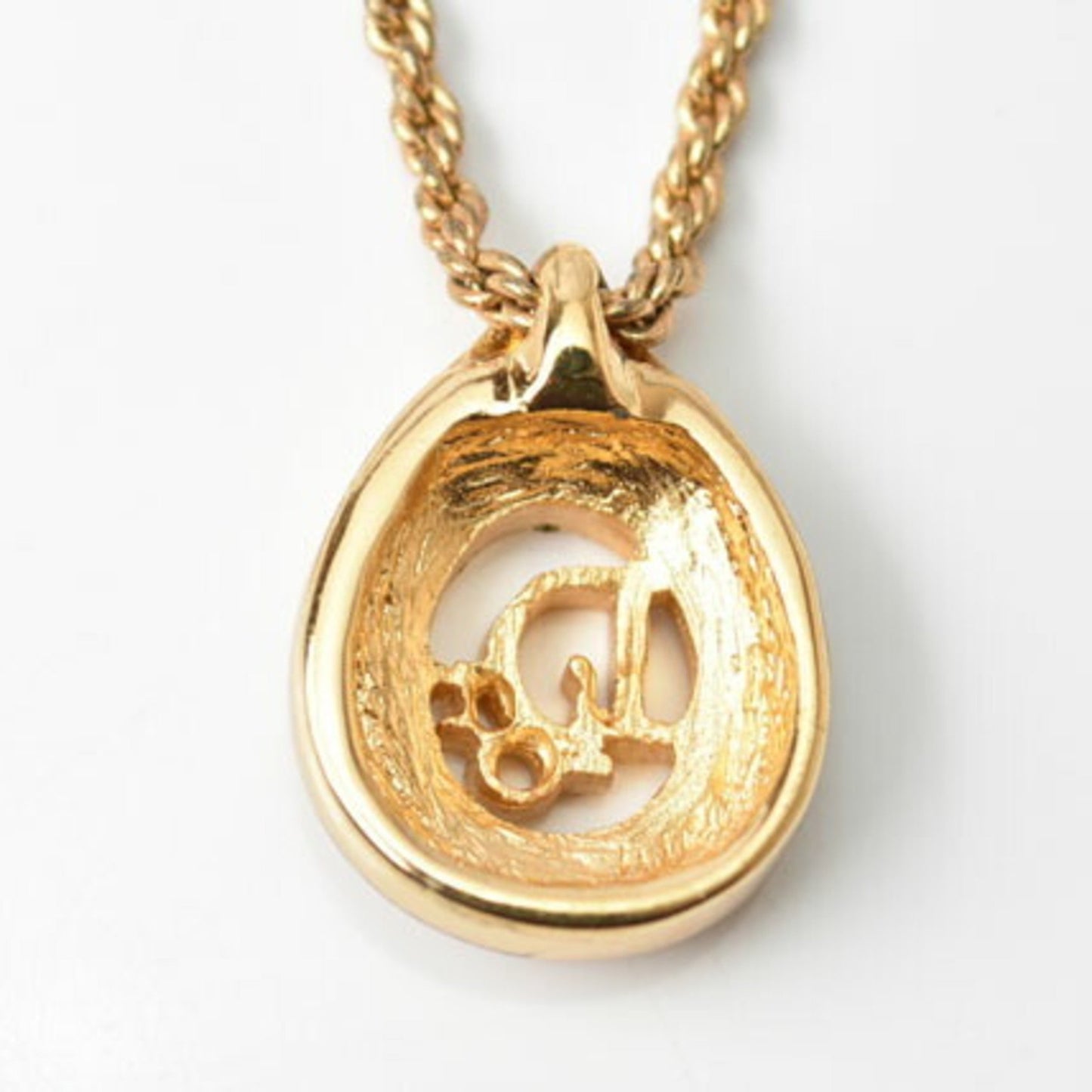 Dior Women's Gold Metal Pendant Necklace in Gold