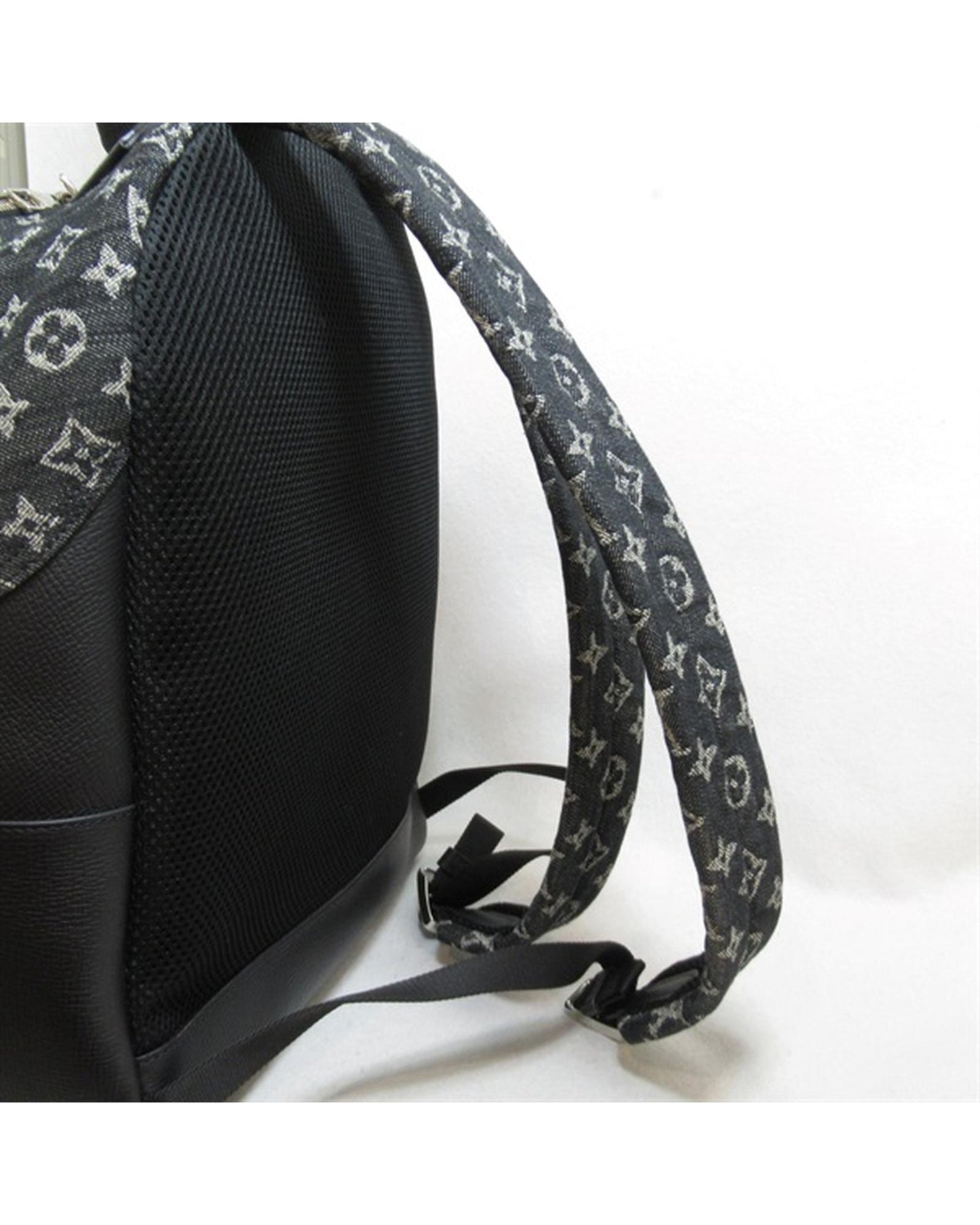Louis Vuitton Women's Leather Monogram Denim Multipocket Backpack Bag in Black