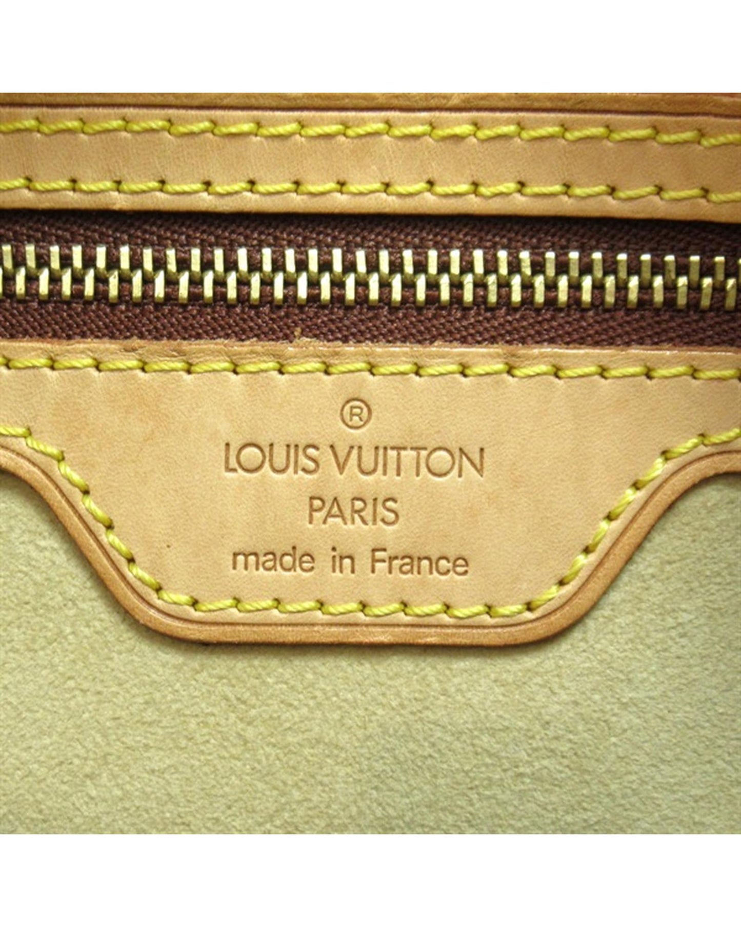 Louis Vuitton Women's Brown Monogram Looping MM Bag in Excellent Condition in Brown