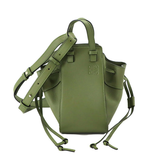 Loewe Women's Green Leather Shoulder Bag with Shoulder Strap in Green