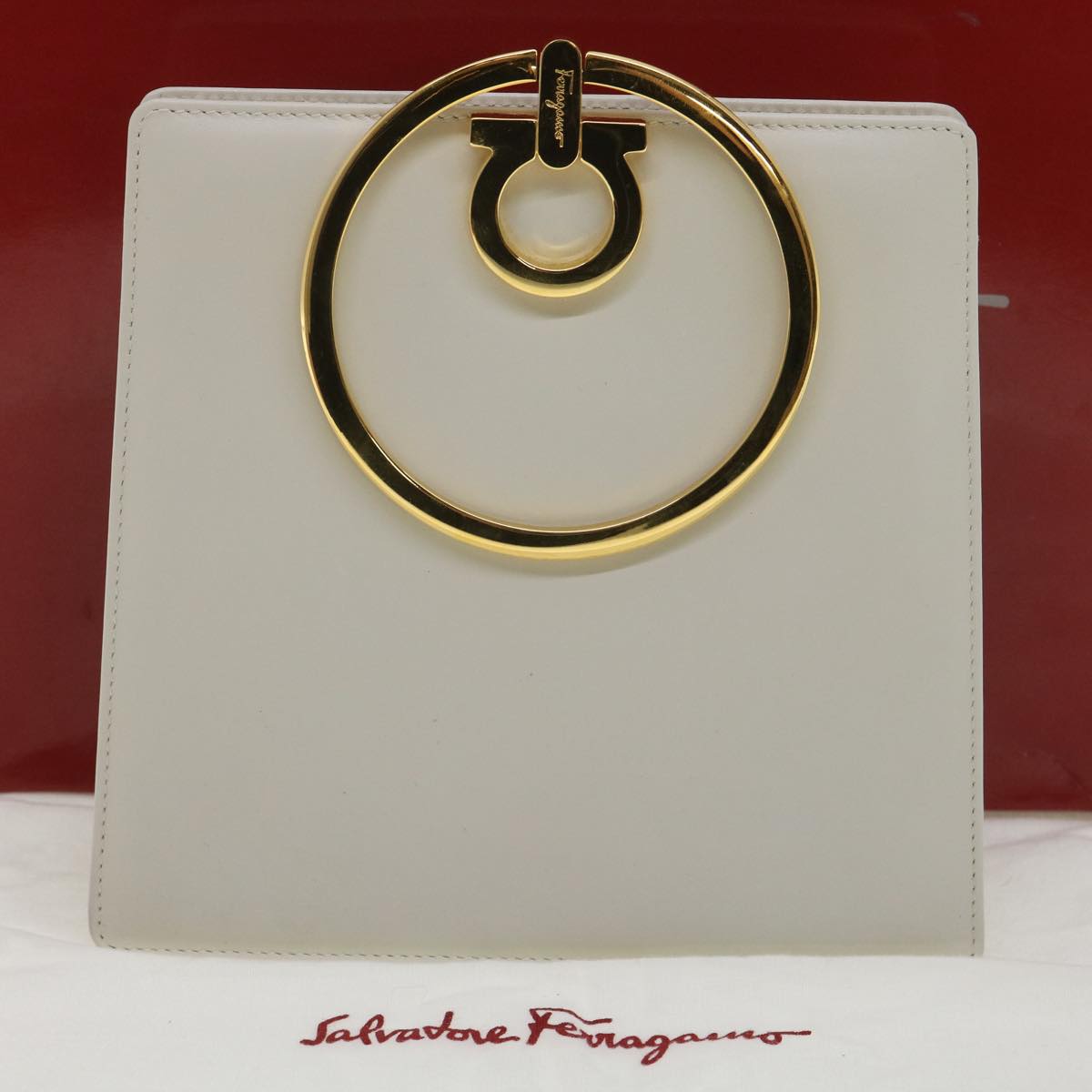 Salvatore Ferragamo Gancini Hand Bag Leather White Gold Tone Auth 34202a