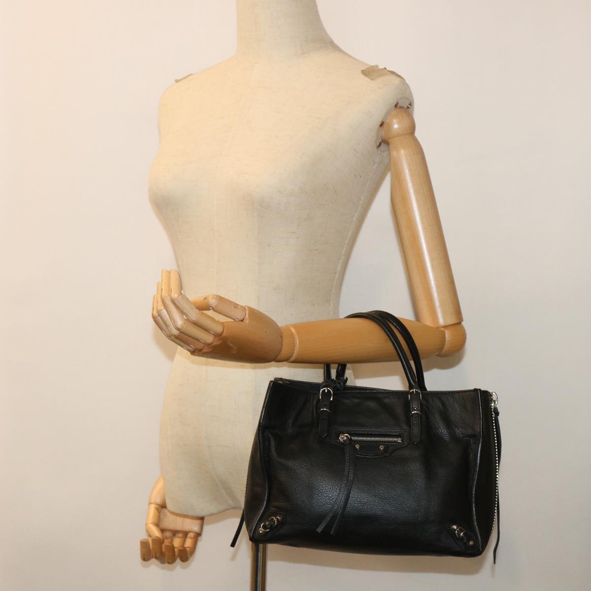 Balenciaga Paper A6 Zip Around Hand Bag Leather 2way Black 370926 Auth Am5019