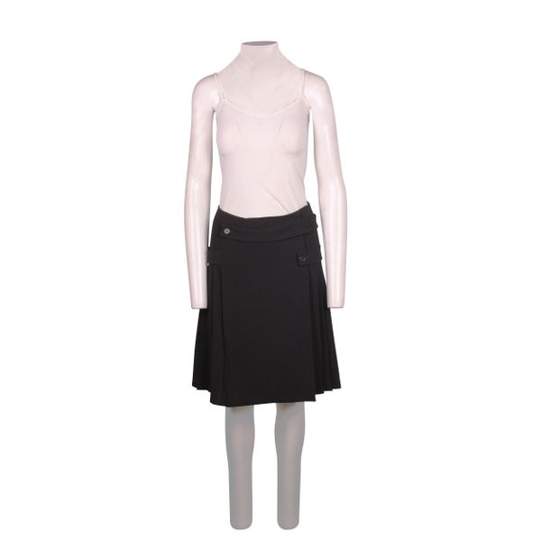 CONTEMPORARY DESIGNER Knee Length Pleated Black Skirt