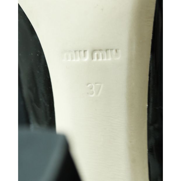 MIU MIU Black Block Heel Patent Leather Pumps