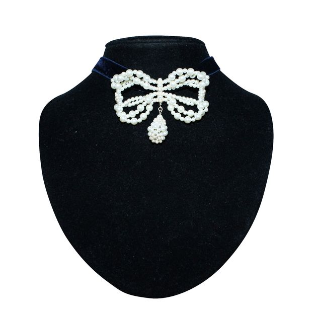 Chanel Navy Blue Velvet Choker With Faux Pearls