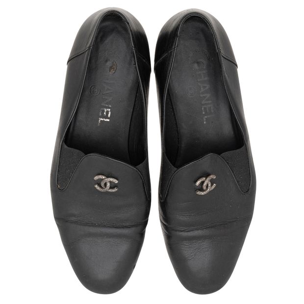 Chanel Interlocking Cc Logo Loafers