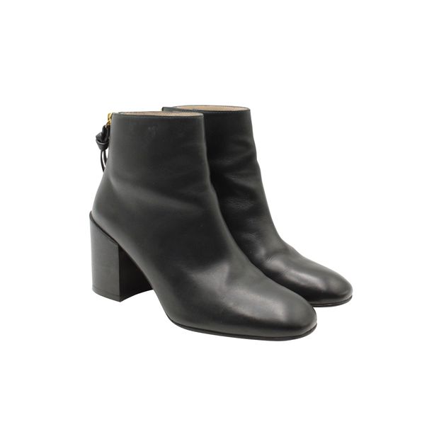 Stuart Weitzman Coban Ankle Boots in Black Leather