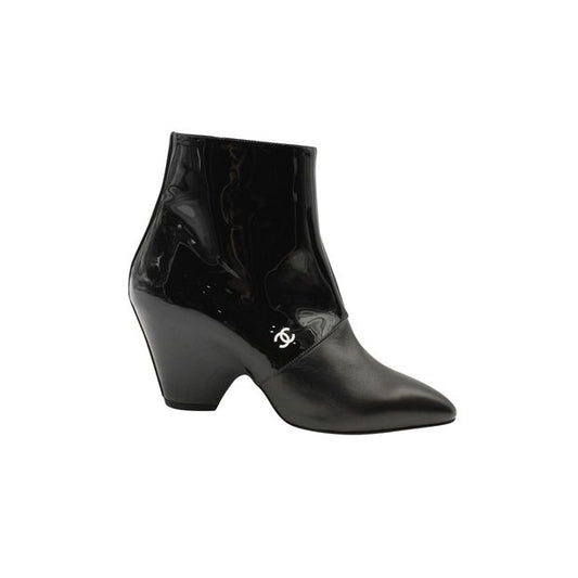 Chanel 20C Logo Ankle Boots in Black Patent Leather